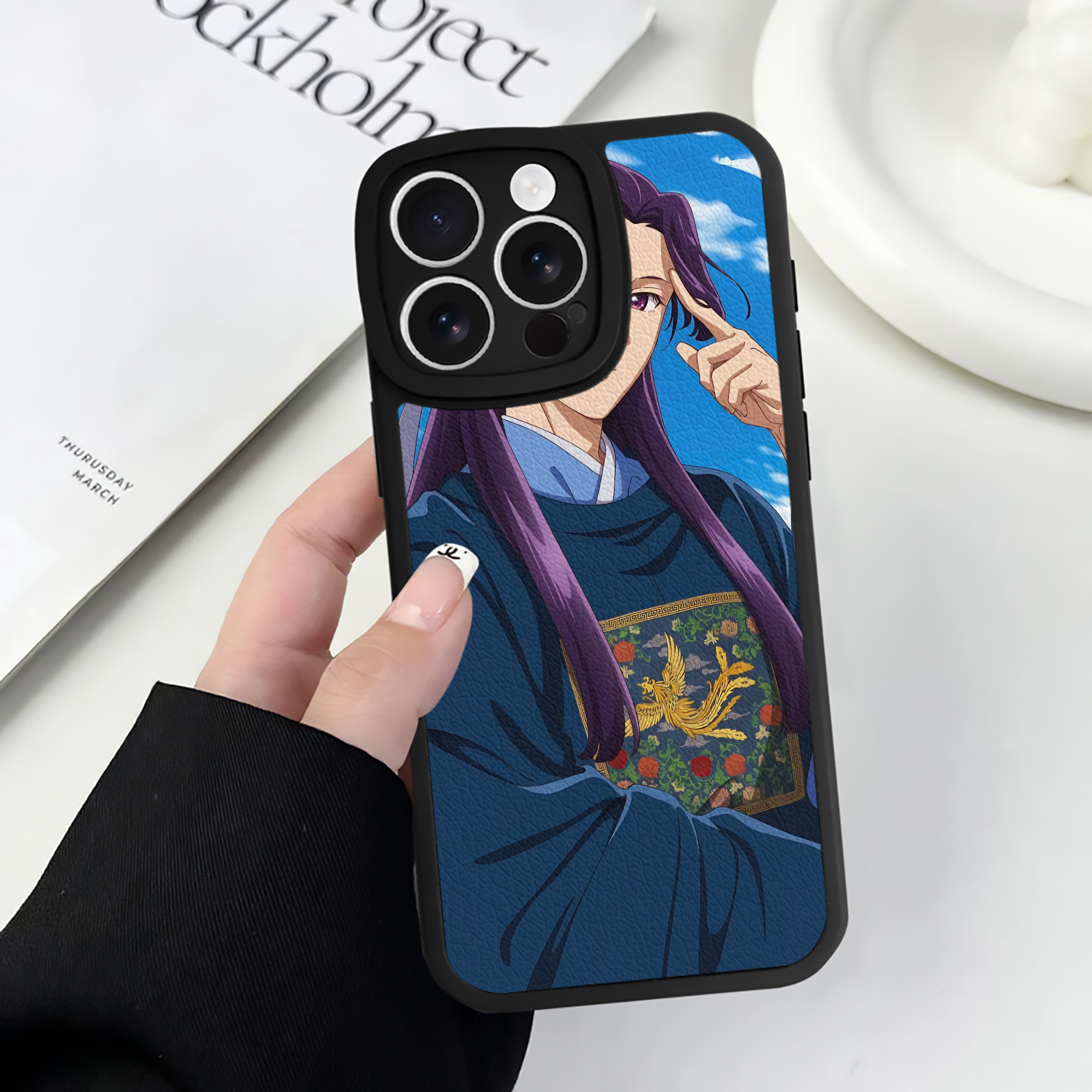 薬屋のひとりごと The Apothecary Diaries 【iPhone 16シリーズ対応】シリコンスマホケース（レザー調） 材質：シリコン